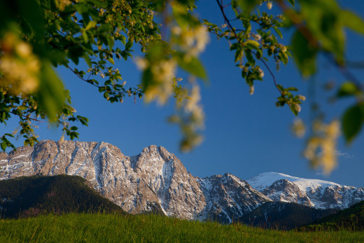 Giewont wiosną